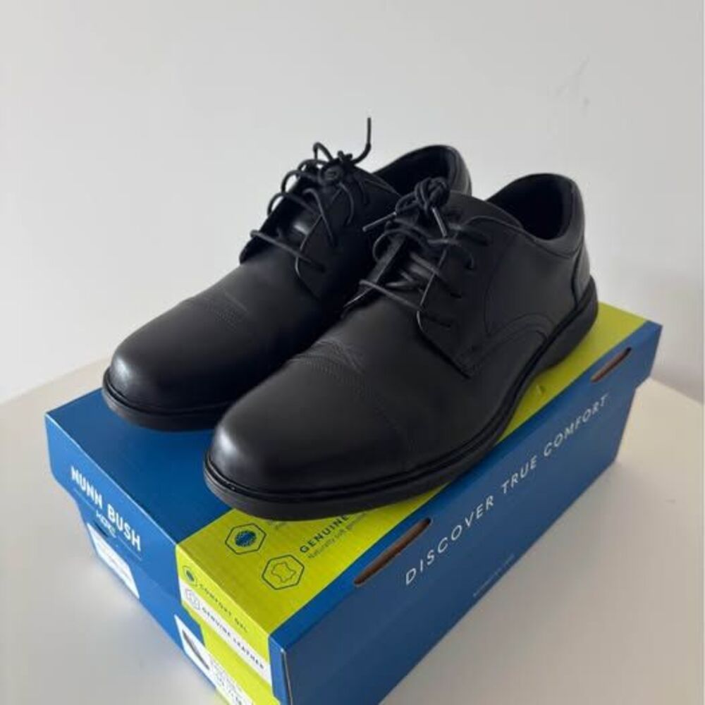 Nunn Bush Kore Black Leather Cap Toe Oxfords Men's Size 10.5